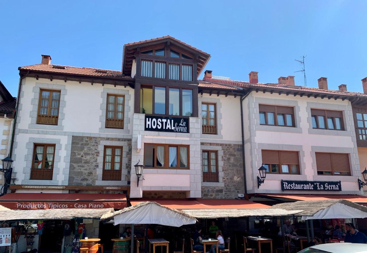 Hostal La Serna Hotell Potes Exteriör bild